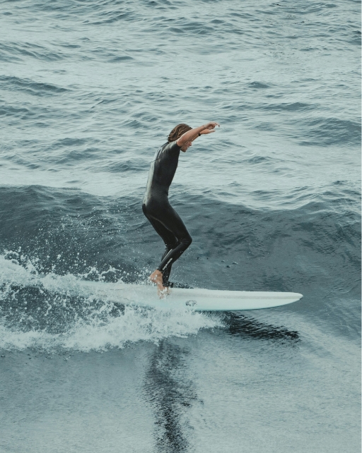 Aquatic surf